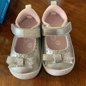 Stride rite metallic Mary Janes